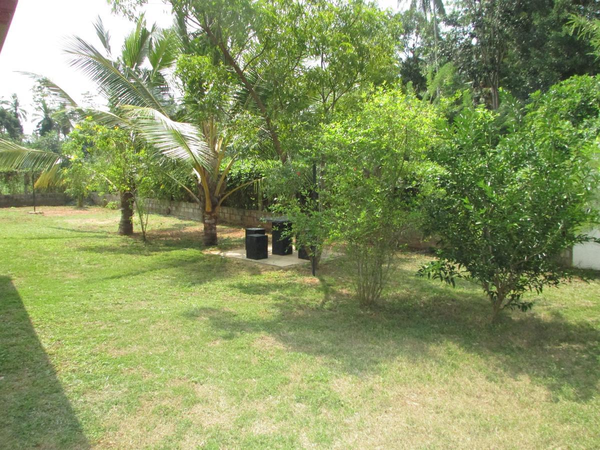 إندوروفا Falcon Villa المظهر الخارجي الصورة